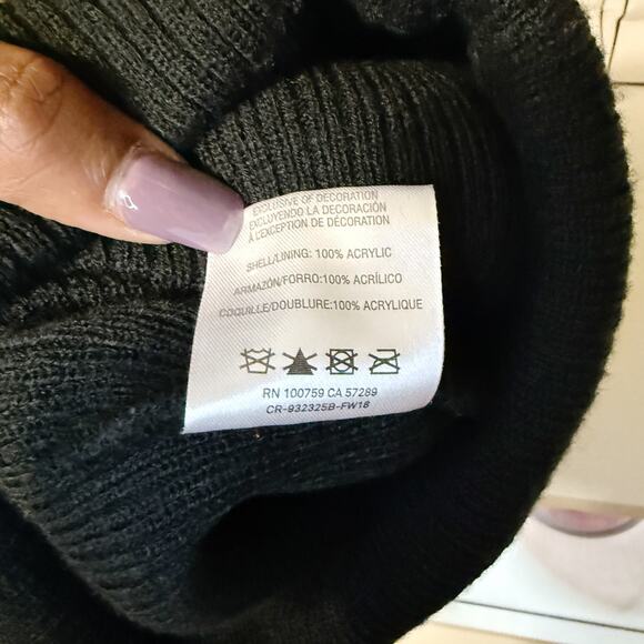 Champion Black Ribbed Knit Embroidered Logo Cuff Beanie Cap Hat Unisex One Size - Picture 6 of 7